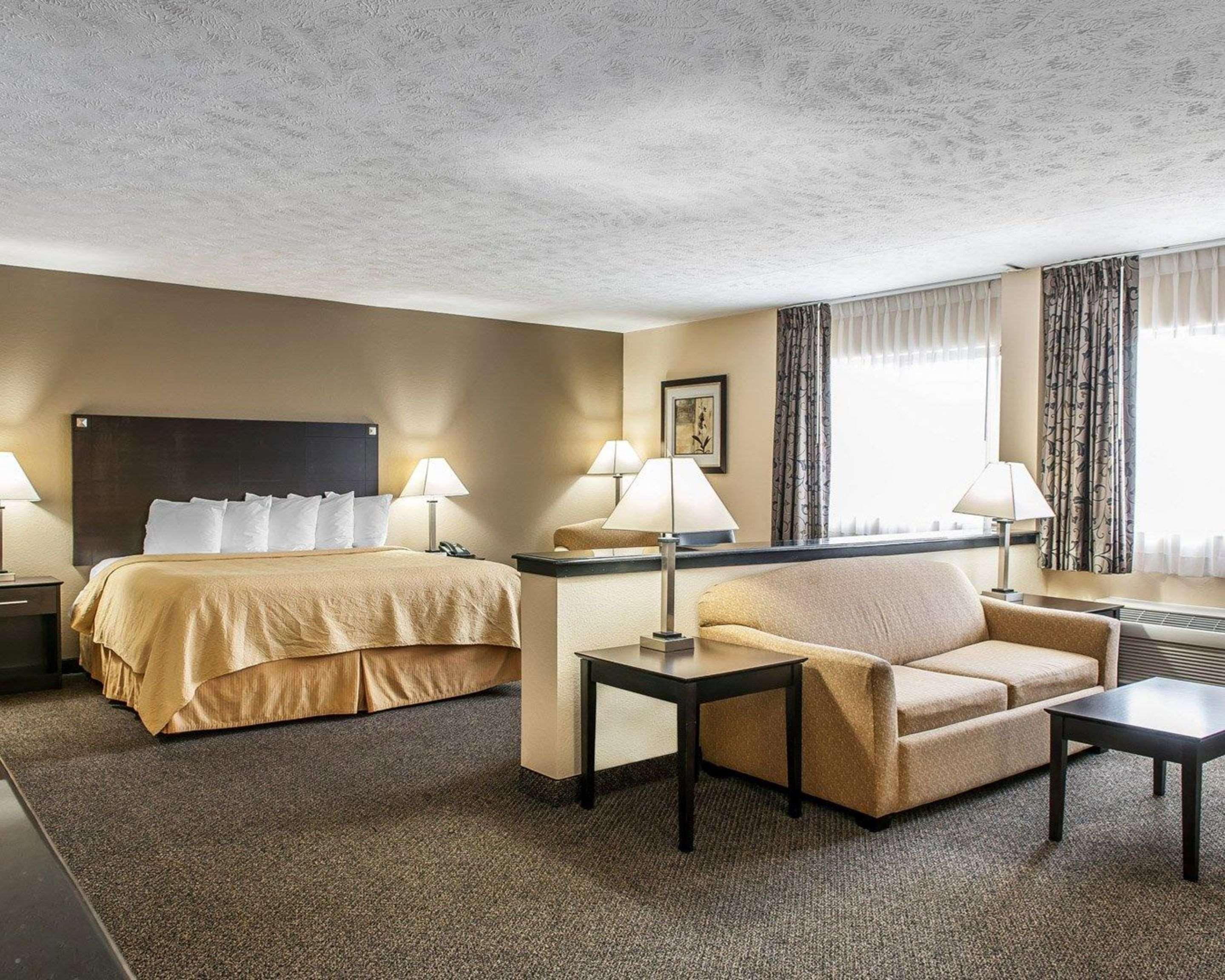 Quality & Hotel 3*