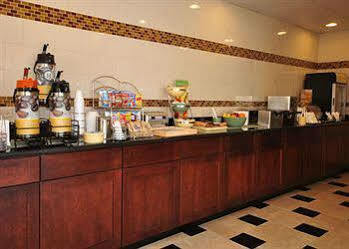 Quality & Hotel Mattoon